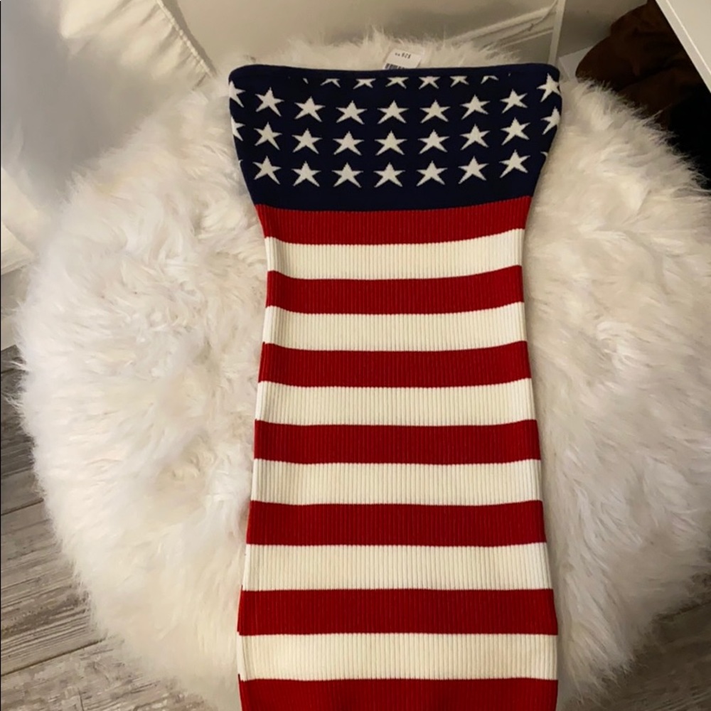 Woman’s tube dress
